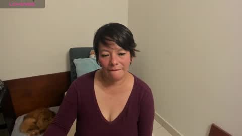 nuit_rose online show from January 11, 2025, 1:59 am
