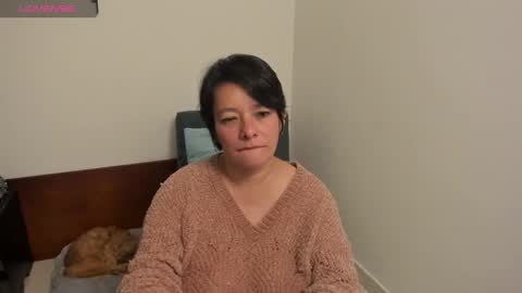 nuit_rose online show from January 18, 2025, 4:59 am