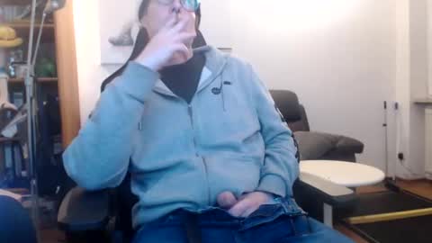 nursefan online show from January 13, 2026, 5:51 pm