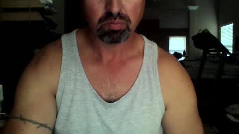 nvrenuff1979 online show from September 16, 2025, 11:33 am