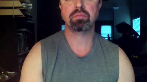 nvrenuff1979 online show from February 2, 2026, 12:37 pm