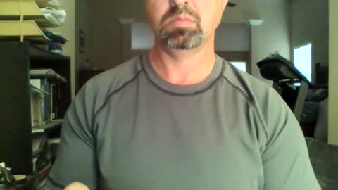 nvrenuff1979 online show from March 2, 2026, 12:34 pm