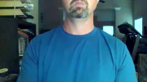 nvrenuff1979 online show from April 23, 2026, 11:31 am