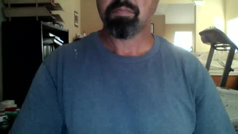 Snapshot of nvrenuff1979 chatting on July 26, 2026, 11:00 pm nvrenuff1979 online show from July 26, 2026, 11:00 pm