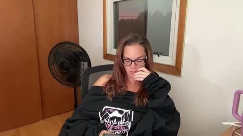 NxtDoorNikki online show from September 27, 2025, 11:43 pm