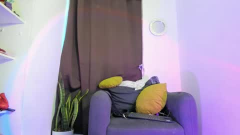 Snapshot of nyalgasai1 chatting on April 27, 2026, 11:03 pm Nia online show from April 27, 2026, 11:03 pm