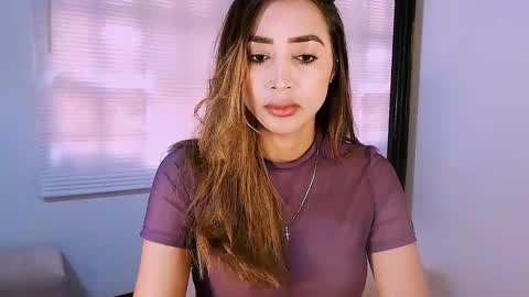 Nycole online show from February 5, 2026, 2:33 pm