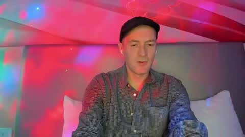 HudsonValleyNYfun online show from December 4, 2025, 7:22 pm