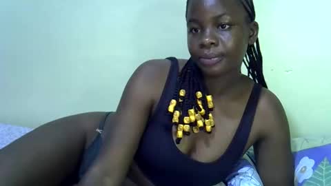 Snapshot of nyla_shal chatting on May 2, 2026, 7:08 pm Shalvin online show from May 2, 2026, 7:08 pm