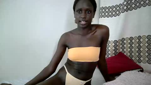 nylamoon1 online show from July 16, 2026, 10:16 pm