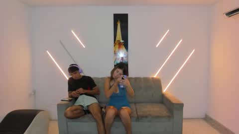 nympho_nathy_sophi online show from January 6, 2026, 12:53 pm