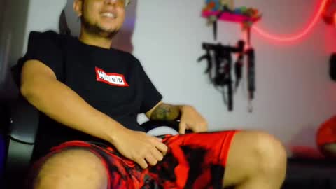 Snapshot of nymphobuddies chatting on February 19, 2025, 10:42 pm David and Steven Independents online show from February 19, 2025, 10:42 pm