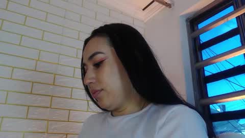 nyx1126 online show from November 4, 2025, 12:15 pm