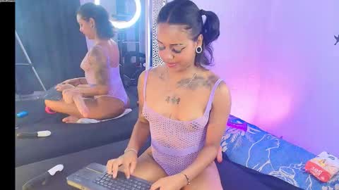 NYXHELLSQUEEN online show from February 2, 2026, 11:14 pm
