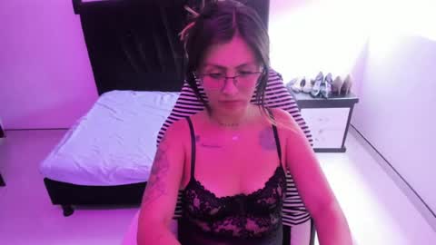 Snapshot of nyxiia chatting on August 4, 2026, 8:00 pm Scarlett online show from August 4, 2026, 8:00 pm