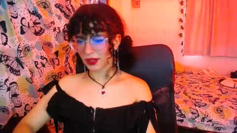 Nyxxei online show from January 13, 2026, 10:04 pm