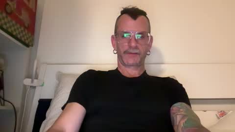 Jonathan Deep online show from February 18, 2026, 1:01 am