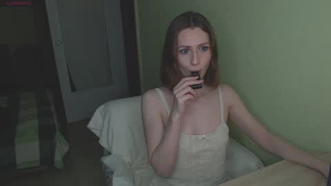 Snapshot of oaklyndobson chatting on March 3, 2025, 5:29 pm Oaklyn online show from March 3, 2025, 5:29 pm