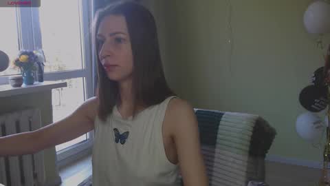 Snapshot of oaklyndobson chatting on September 9, 2025, 7:08 am Oaklyn online show from September 9, 2025, 7:08 am