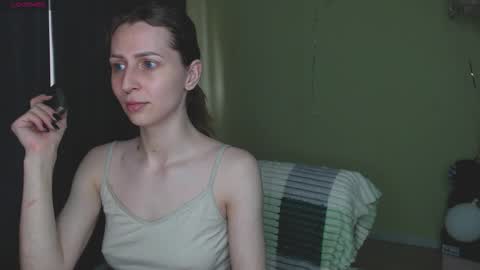 Snapshot of oaklyndobson chatting on September 13, 2025, 3:12 pm Oaklyn online show from September 13, 2025, 3:12 pm