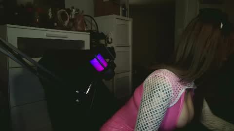 Snapshot of obeycarrienoona chatting on May 18, 2026, 1:56 am Goddess Carrie online show from May 18, 2026, 1:56 am