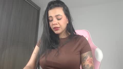 Snapshot of obeyval chatting on May 31, 2026, 9:49 am Vale online show from May 31, 2026, 9:49 am