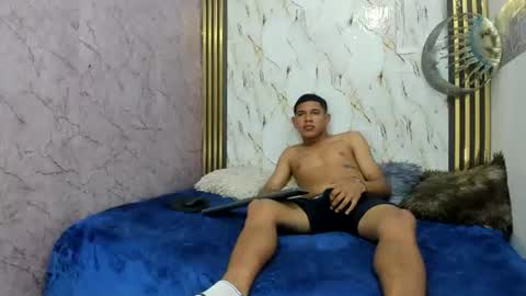 obregon_boyx18 online show from June 28, 2026, 2:01 pm
