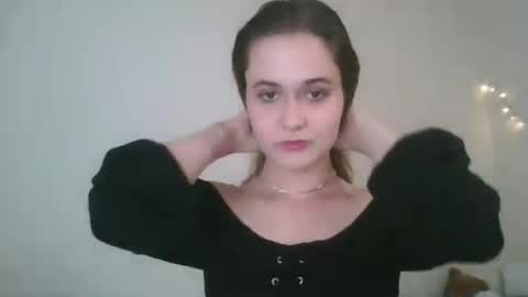 Snapshot of obsessionx_eve chatting on May 4, 2026, 8:27 pm obsessionx_eve online show from May 4, 2026, 8:27 pm