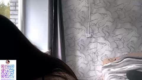 Amelia online show from September 13, 2025, 4:45 am