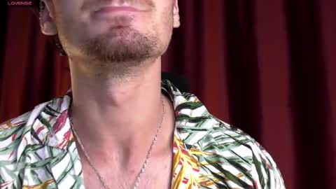 OceanHeart online show from October 23, 2025, 8:18 pm