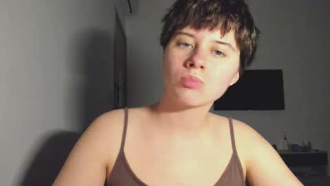 Evie online show from January 11, 2026, 11:15 am