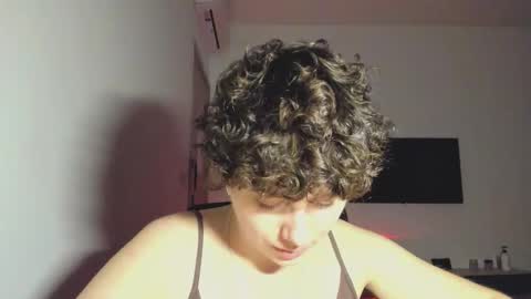 Evie online show from February 14, 2026, 2:47 pm