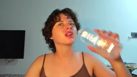 Evie online show from April 12, 2026, 2:11 pm