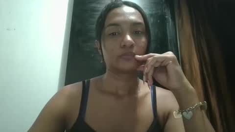 Snapshot of oddetgunez chatting on May 7, 2026, 12:05 am oddetgunez online show from May 7, 2026, 12:05 am