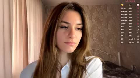 Snapshot of odelinabain chatting on October 10, 2025, 9:08 am Mia online show from October 10, 2025, 9:08 am