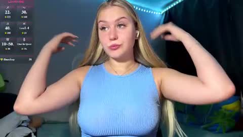 Snapshot of odelindafaro chatting on June 19, 2026, 2:32 pm Lili online show from June 19, 2026, 2:32 pm