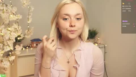 Alice online show from November 21, 2025, 8:18 pm