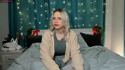 Eliana online show from December 20, 2024, 4:42 am