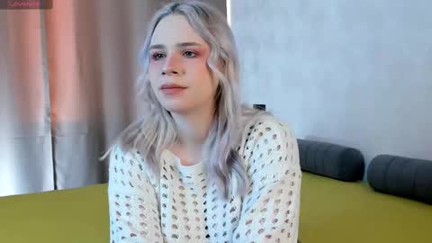 Eliana online show from February 19, 2025, 4:23 am