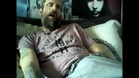 Snapshot of oedipe666 chatting on June 10, 2026, 1:43 pm oedipe666cam online show from June 10, 2026, 1:43 pm