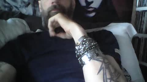 Snapshot of oedipe666 chatting on June 15, 2026, 4:36 am oedipe666cam online show from June 15, 2026, 4:36 am