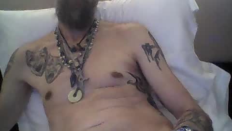 Snapshot of oedipe666 chatting on June 21, 2026, 10:12 pm oedipe666cam online show from June 21, 2026, 10:12 pm