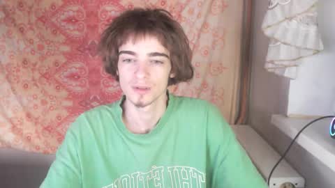 Snapshot of og_mister_penis chatting on November 4, 2025, 4:44 am Felix online show from November 4, 2025, 4:44 am