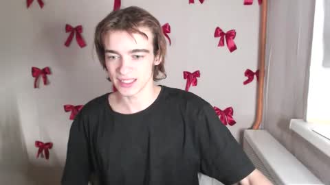 Snapshot of og_mister_penis chatting on January 15, 2026, 6:29 am Felix online show from January 15, 2026, 6:29 am