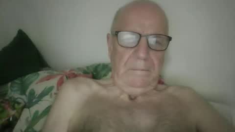 oggi95 online show from October 14, 2025, 6:14 am