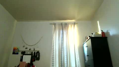 Lit en Cama online show from January 10, 2025, 12:47 pm