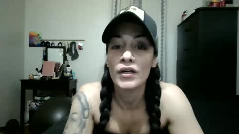 Lit en Cama online show from October 21, 2025, 5:30 am