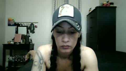 Lit en Cama online show from October 29, 2025, 3:42 am