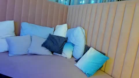 Snapshot of oh_kate_ chatting on February 25, 2026, 1:37 am oh_kate_ online show from February 25, 2026, 1:37 am