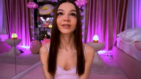 Snapshot of oh_m_god chatting on November 28, 2025, 8:22 pm oh_m_god online show from November 28, 2025, 8:22 pm